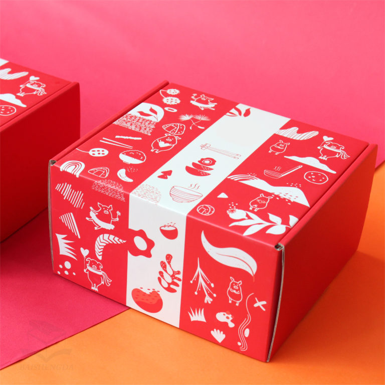 成型尺寸/19.6(長)×17(寬)×10.5(高) 材質/E浪+四色 後加工/霧膜+局部上光