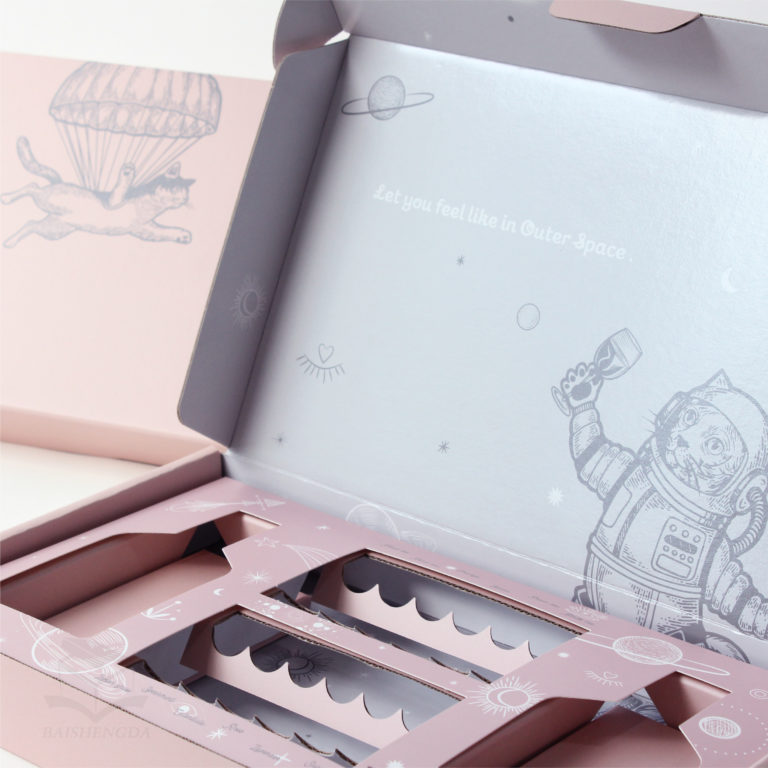 成型尺寸/38.5(長)×22.6(寬)×5.5高)  材質/E浪正反面四色印刷+一特色  後加工/霧膜+局部上光